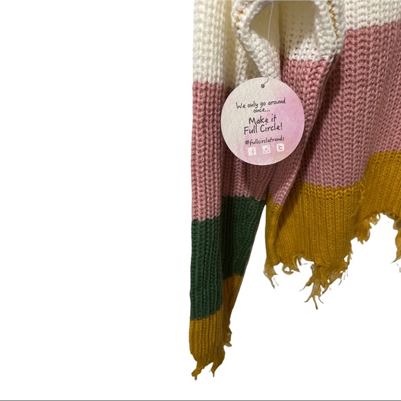 FULL CIRCLE THREADS DISTRESSED FRAYED COLOR BLOCK CROPPED SWEATER NWT - Picture 14 of 16